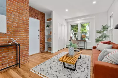 16 Upland Road #2, Cambridge, MA 02140 - Photo 2