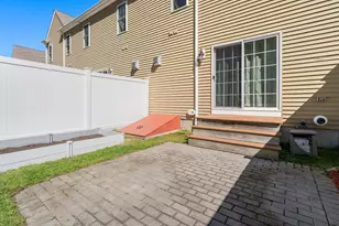 303 Crystal Way, Bellingham, MA 02019 - Photo 18
