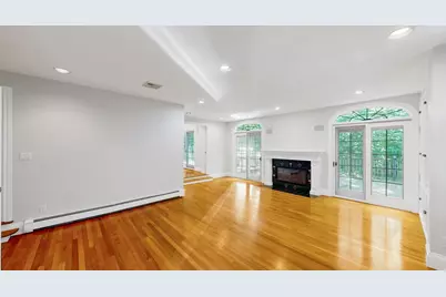 79 Woodchester Dr, Newton, MA 02467 - Photo 6