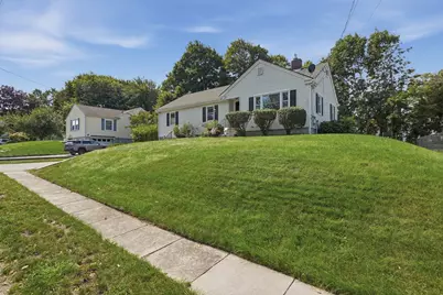 103 Draper Street, Lowell, MA 01852 - Photo 2