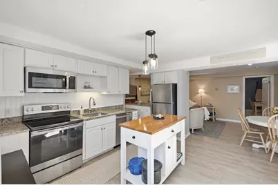 60 Guernsey St. #1, Boston, MA 02131 - Photo 6