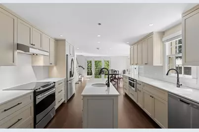 99 Pond Road #99, Wellesley, MA 02482 - Photo 8
