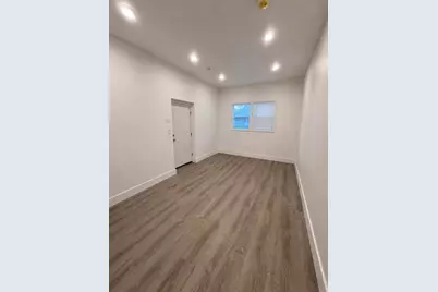 125 Arlington St #11, Chelsea, MA 02151 - Photo 4