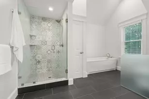 14 Pearl St, Somerville, MA 02145 - Photo 18