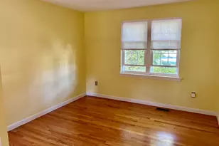 17 Worcester Ln, Barnstable, MA 02601 - Photo 10