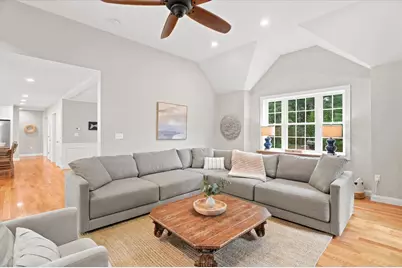 79 Woburn St, Andover, MA 01810 - Photo 8