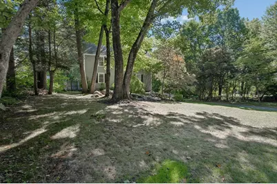 33 Bay Colony Drive, Ashland, MA 01721 - Photo 28