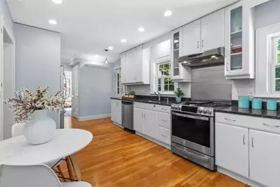 19 Saint Mary's St, Newton, MA 02462 - Photo 12