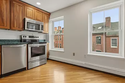 20 Harvard St. #3, Boston, MA 02129 - Photo 4
