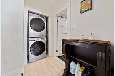 118 Merrymount Rd, Quincy, MA 02169 - Photo 10