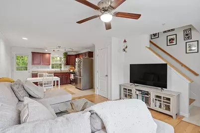 11 Merrimac Way #B, Tyngsborough, MA 01879 - Photo 6