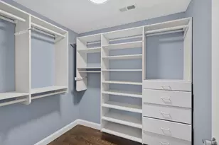 34 Senator Bolling Cir, Boston, MA 02124 - Photo 26