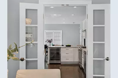 34 Senator Bolling Cir, Boston, MA 02124 - Photo 8