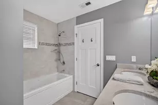 34 Senator Bolling Cir, Boston, MA 02124 - Photo 30