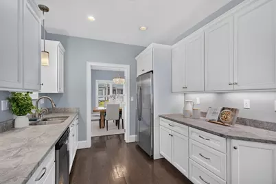 34 Senator Bolling Cir, Boston, MA 02124 - Photo 12