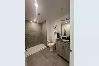 585 Essex St #223, Lynn, MA 01901 - Photo 6