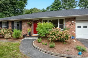 69 Grantwood Dr, Amherst, MA 01002 - Photo 2