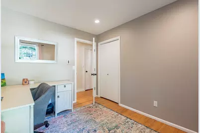 69 Grantwood Dr, Amherst, MA 01002 - Photo 20