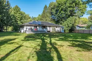 69 Grantwood Dr, Amherst, MA 01002 - Photo 40