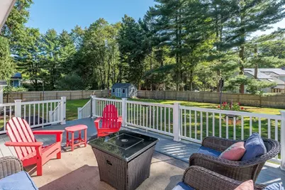 69 Grantwood Dr, Amherst, MA 01002 - Photo 6