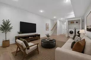 13 Clyde St, Somerville, MA 02145 - Photo 12