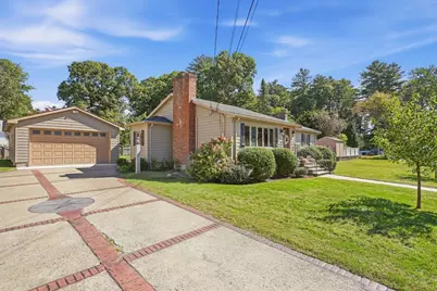 4 Nevada Road, Burlington, MA 01803 - Photo 2