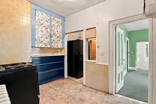 27 Cranston St, Boston, MA 02130 - Photo 10