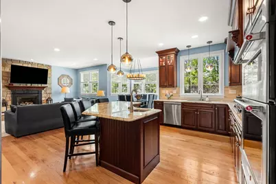 3 Macarthur Rd, Wellesley, MA 02482 - Photo 10
