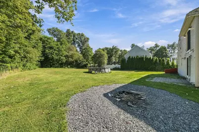 3320 County St, Somerset, MA 02726 - Photo 20