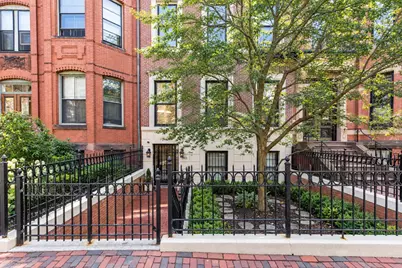 180 Marlborough St #2, Boston, MA 02116 - Photo 1