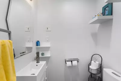 438 Reservoir St, Holden, MA 01520 - Photo 12