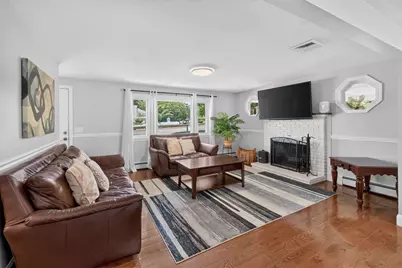 315 Broadway, Raynham, MA 02767 - Photo 8