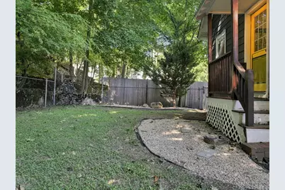 46 Maple Rd, Melrose, MA 02176 - Photo 6