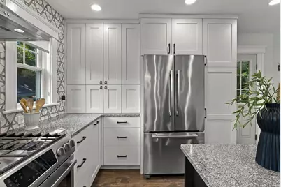 46 Maple Rd, Melrose, MA 02176 - Photo 20