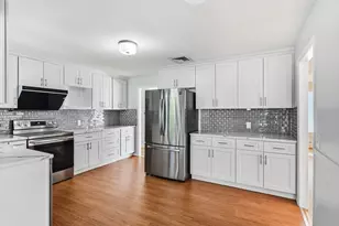 80 Lynnwood Dr, Longmeadow, MA 01106 - Photo 8