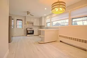 282 Common St, Watertown, MA 02472 - Photo 6