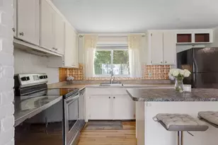 156 Boundary St, Brockton, MA 02302 - Photo 8