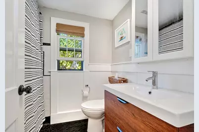 424 Upham Street, Melrose, MA 02176 - Photo 28