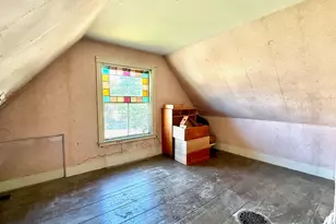 51 Crescent St, Whitman, MA 02382 - Photo 8