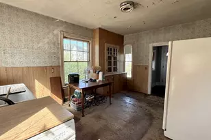 51 Crescent St, Whitman, MA 02382 - Photo 6