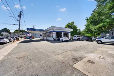 2 Andover Street, Peabody, MA 01960 - Photo 6