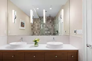 131 St Botolph St, Boston, MA 02116 - Photo 16