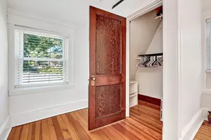 51 Lindenwood Rd, Stoneham, MA 02180 - Photo 22