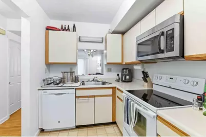 148 Presidents Ln #6, Quincy, MA 02169 - Photo 14