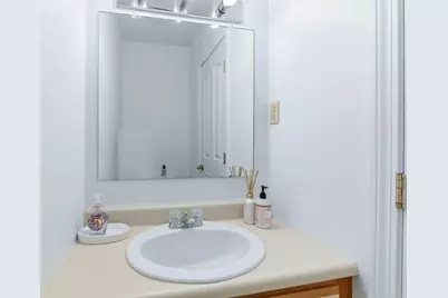 148 Presidents Ln #6, Quincy, MA 02169 - Photo 16