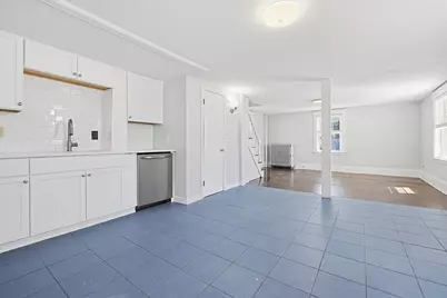 16 Patterson St, Boston, MA 02124 - Photo 6