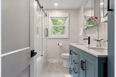 186 High St, Chelmsford, MA 01824 - Photo 18