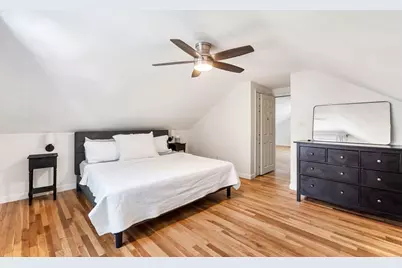 11 Clifton Ave, Saugus, MA 01906 - Photo 12