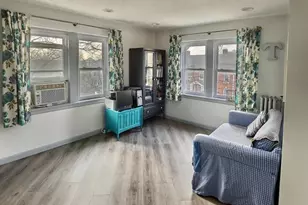 195 Thomas Burgin Pkwy, Quincy, MA 02169 - Photo 2