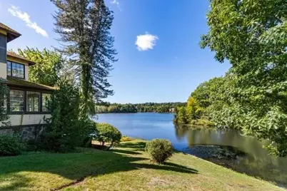 7 Lakeview Terrace, Winchester, MA 01890 - Photo 4